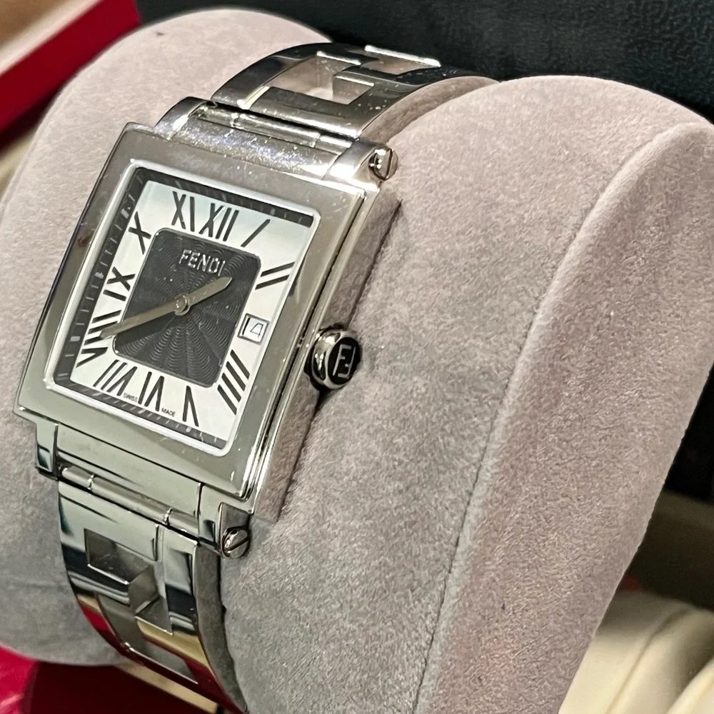 FENDI QUADRO WOMEN NIB AUTHENTIC LOGO SQUARE M.O.P. BLK STAINLESS STEEL WATCH
